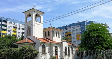 Почитаме Св. Паисий Хилендарски и празника на едноименния храм в старозагорския квартал „Зора“
