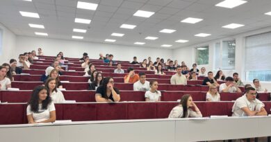 По пътя към бялата престилка: Над 500 кандидати на изпита по химия в Тракийски университет