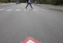 Община Стара Загора припомня: За пешеходците са валидни нови правила, не пресичайте, ползвайки телефона