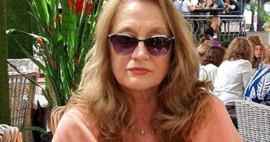 Честита красива, мъдра, благословена кръгла годишнина на Таня Михайлова, дългогодишен читалищен деятел Честита красива, мъдра, благословена кръгла годишнина на Таня Михайлова, дългогодишен читалищен деятел