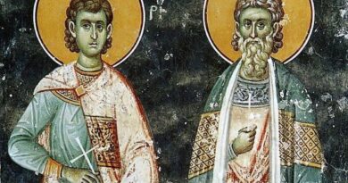 На 9 ноември църквата почита  светите мъченици Онисифор и Порфирий