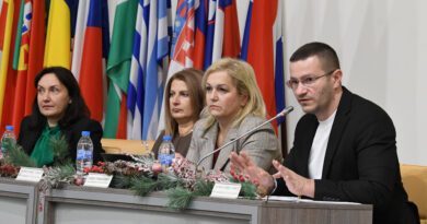 Ученическият купон за 3-степенно обедно хранене ще бъде с цена от 4.30 лева от 2026 г.