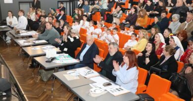 Зам.-кметът Надежда Чакърова: „Нека приемем викторината като провокация да познавате историята си, която ни е съхранила като българи“