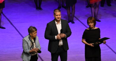 Кметът на Стара Загора Живко Тодоров: ГПЧЕ „Ромен Ролан“ създава свободни и мислещи хора, които движат България напред