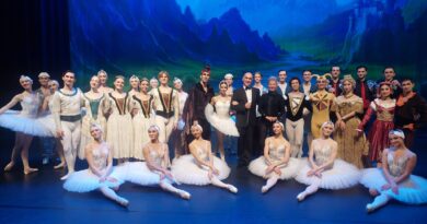 Поздравление за Международния ден на танца от директора на Старозагорската опера Владимир Бошнаков