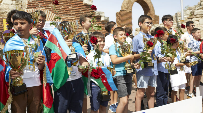 1538 ученици на математически полуфинал в Стара Загора