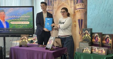 Среща с Петър Байков и вълшебното му турне „Приказландия“ в IX ОУ „В. Ханчев“