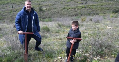 Кметът Живко Тодоров: По примера на Митрополит Методий Старозагорски заедно с хората възстановяваме гората край Стара Загора