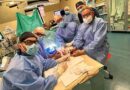 Съдови хирурзи от Стара Загора спасиха пациент чрез модифициран стент-графт заради огромна коремна аневризма