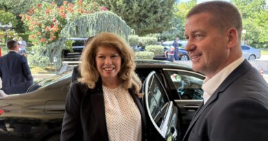 Кметът Живко Тодоров посрещна президента на България Илияна Йотова на събитие на КРИБ – Стара Загора
