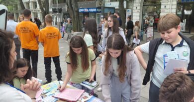 Екипът на Кариерно ориентиране – Стара Загора подпомага професионалния избор на седмокласниците