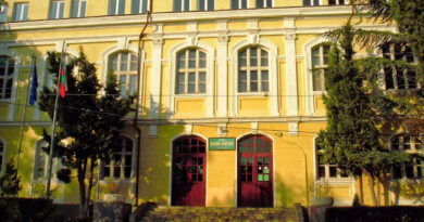 Гимназисти от Карлово поставят спектакъл за Левски в Стара Загора