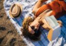 Идеалният летен следобед: Книги за плажа, които се четат на един дъх