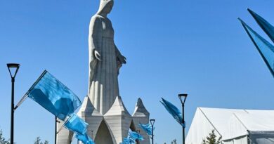 Най-високата статуя на Дева Мария в Европа беше открита в Полша