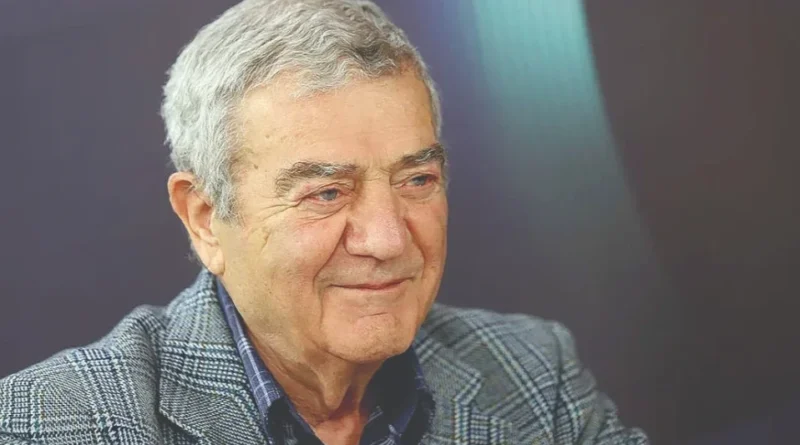 Стефан Цанев на 90 години: „Ако двама души мислят еднакво – единият е излишен“
