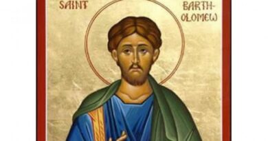 На 25 август почитаме Възвръщане честните мощи на свети апостол Вартоломей