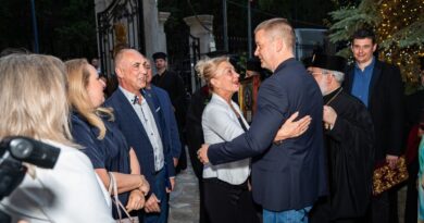 23 600 евро бяха събрани в дарителските кутии по време на благотворителната вечер за изграждането на православния храм „Св. Мина“ в квартал „Кольо Ганчев“.