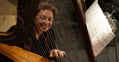 Даниела Арнаудова: първият музикант-арфист в оркестъра на Държавна опера-Стара Загора