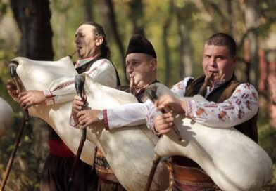 Гайдарското свирене, което завладя ЮНЕСКО, оживява в РЕМО „Етър“