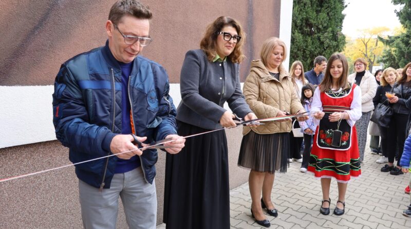 Оливие Ришар Ханчев откри стенопис с лика на Веселин Ханчев в 9. ОУ в Стара Загора
