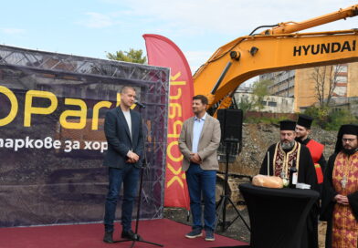 Кметът Живко Тодоров присъства на първата копка на XOPark Stara Zagora и пожела успех на инвестицията